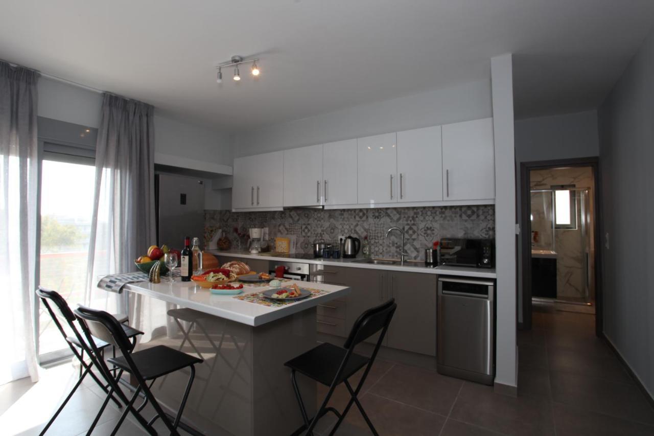 Edem Beach Apartment With Sea View By Athenian Homes Kültér fotó
